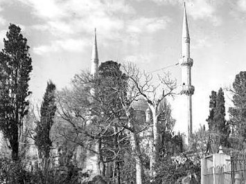 Hasret Emanettir Bize
