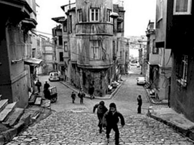 Büyümek Yasaklansın