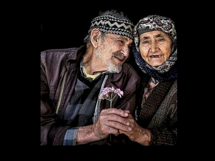 İki Huysuz İhtiyar Olalım